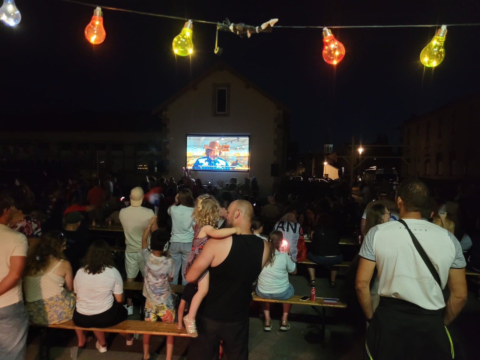 Fan zone France–Maroc : une soirée exceptionnelle à Thaon-les-Vosges ! 🇫🇷